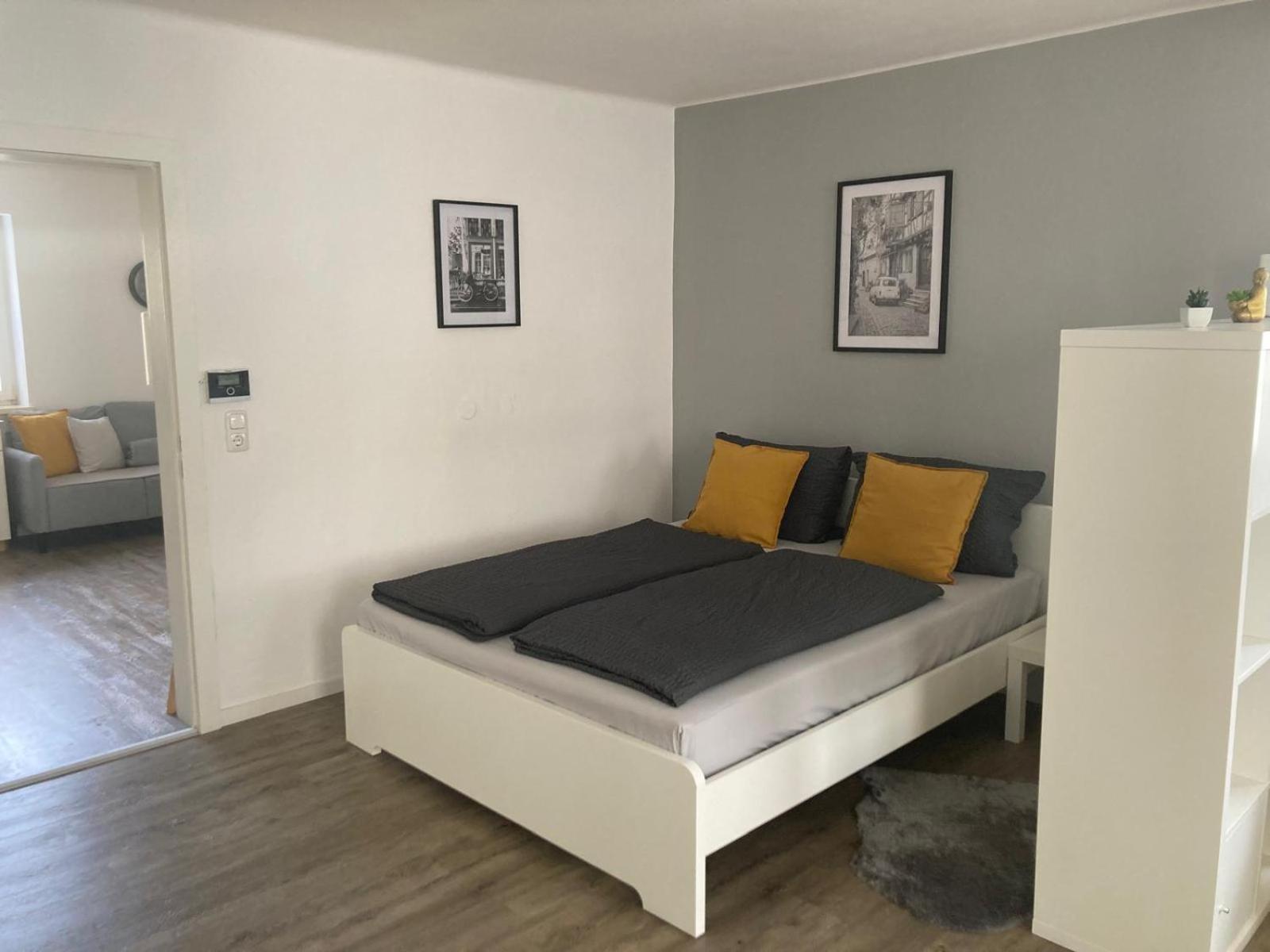 Ferienwohnung Im Zentrum Mit Balkon Und Parkplatz 그문덴 외부 사진